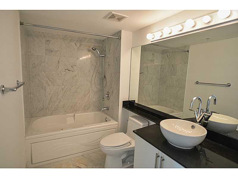 BRICKELL ON THE RIVER N T - Residential Lease