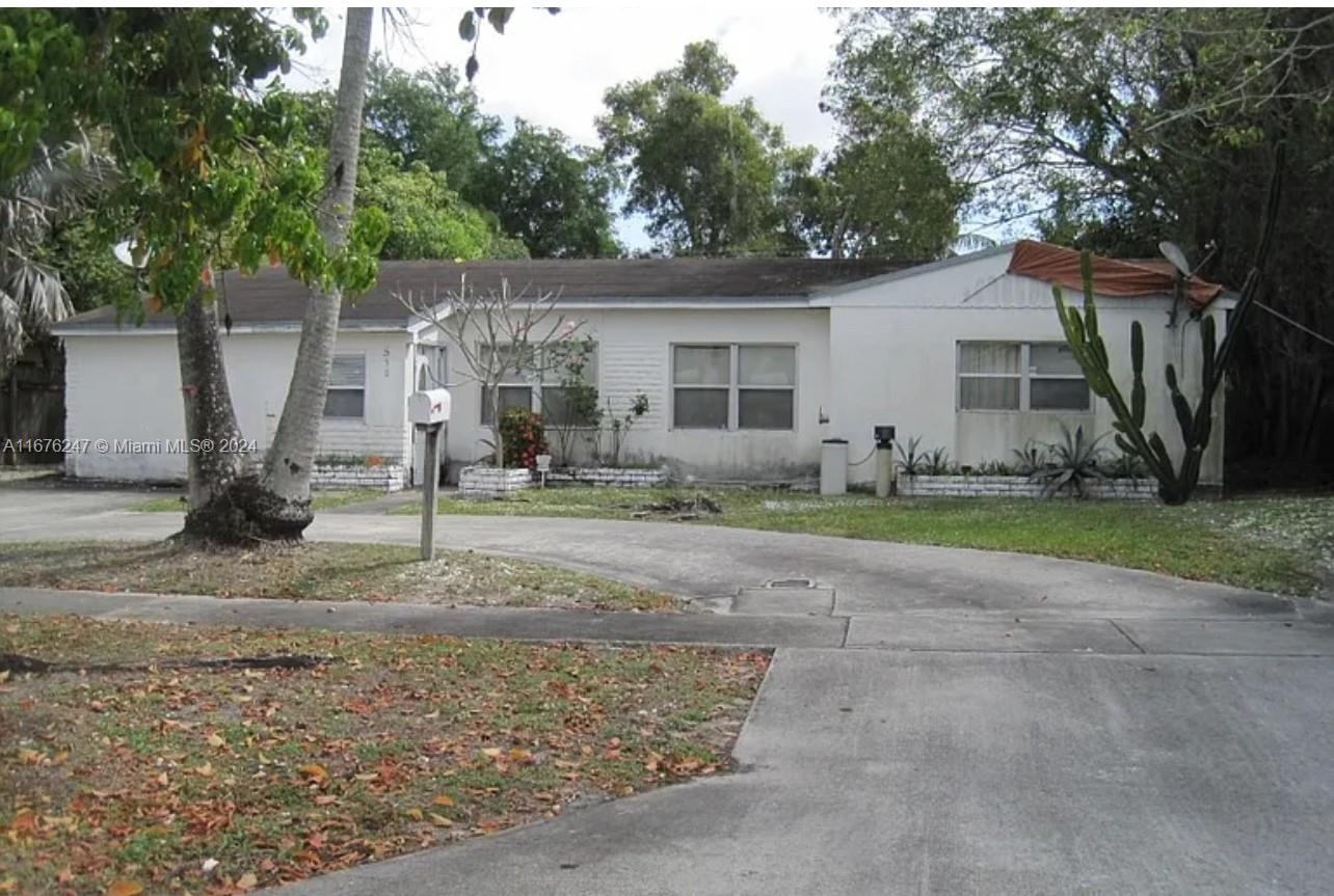 Property for Sale at 530 E Melrose Cir, Fort Lauderdale, Broward County, Florida - Bedrooms: 3 
Bathrooms: 2  - $260,000