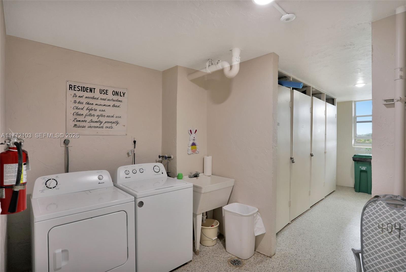 HILLSBORO LE BARON CONDO - Residential