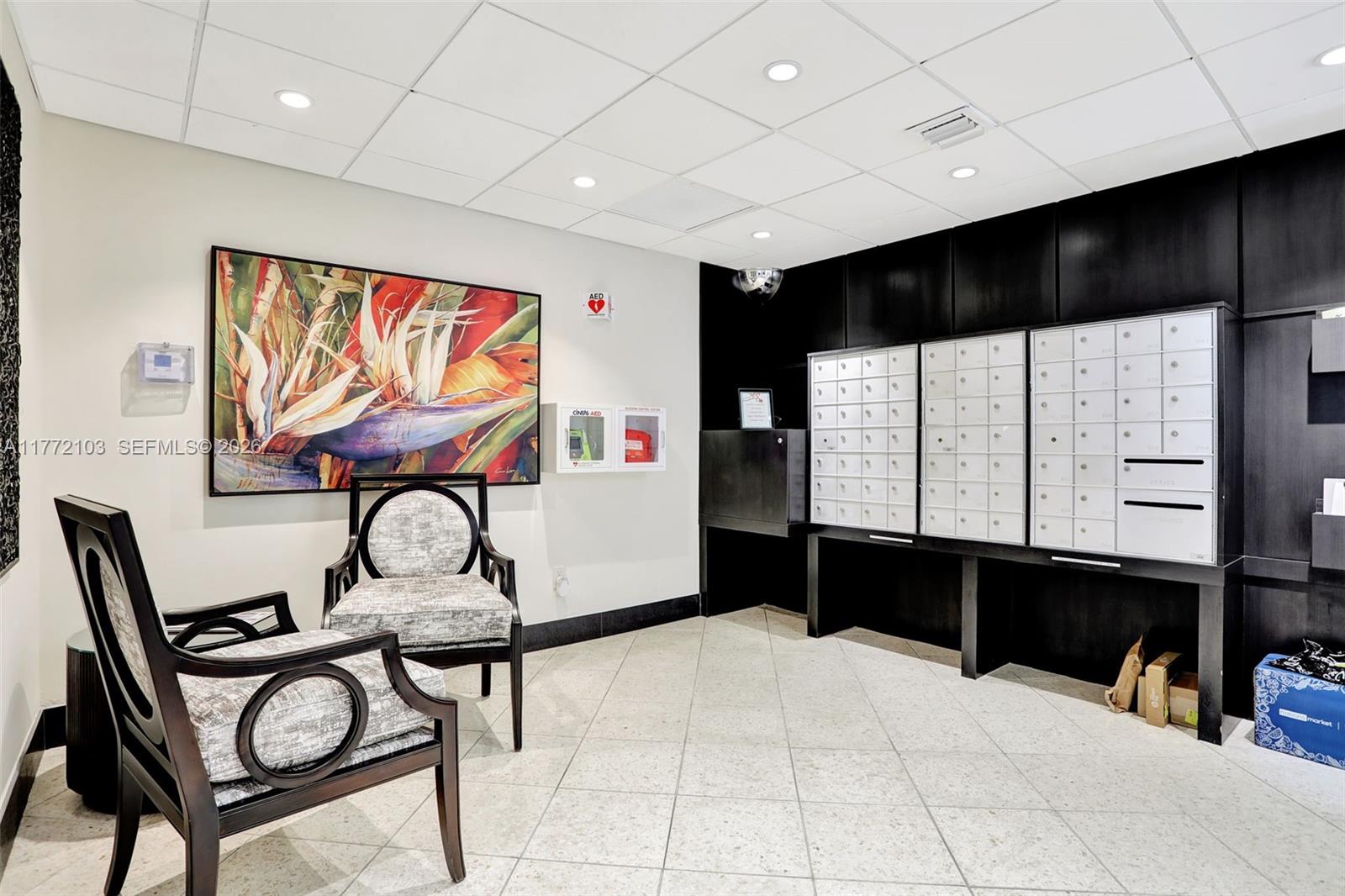 HILLSBORO LE BARON CONDO - Residential