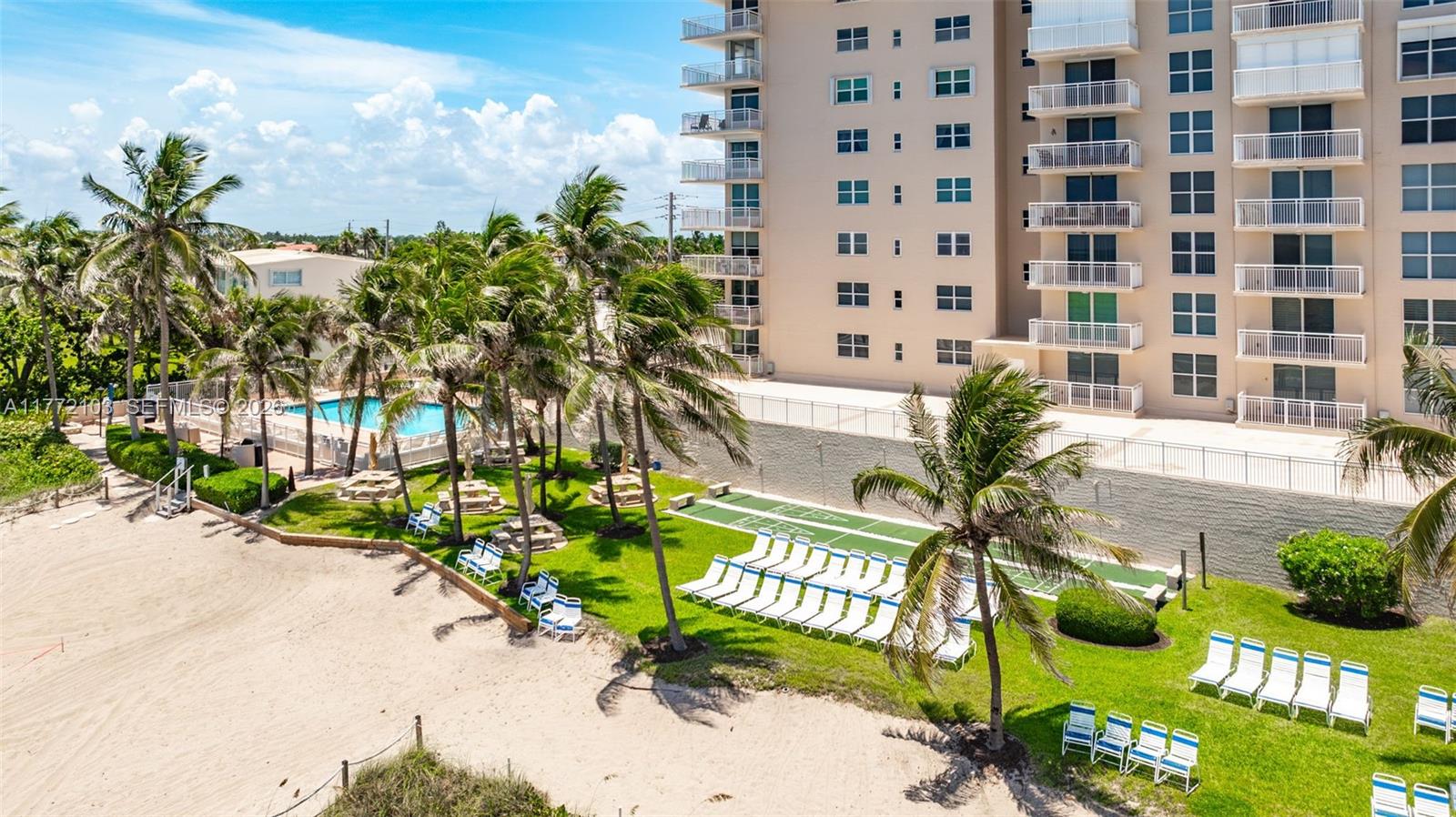 HILLSBORO LE BARON CONDO - Residential