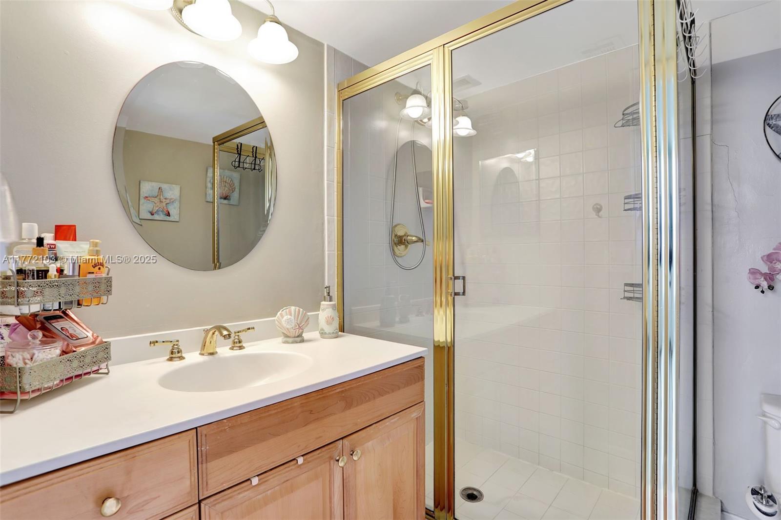 HILLSBORO LE BARON CONDO - Residential