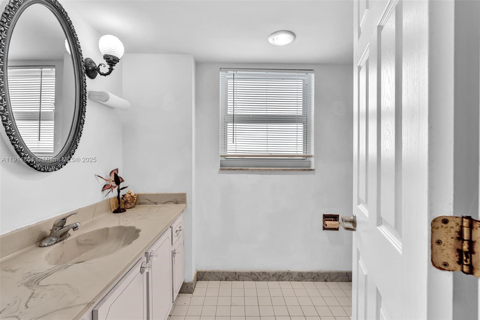 PRINCE GEORGE ARMS CONDO - Residential