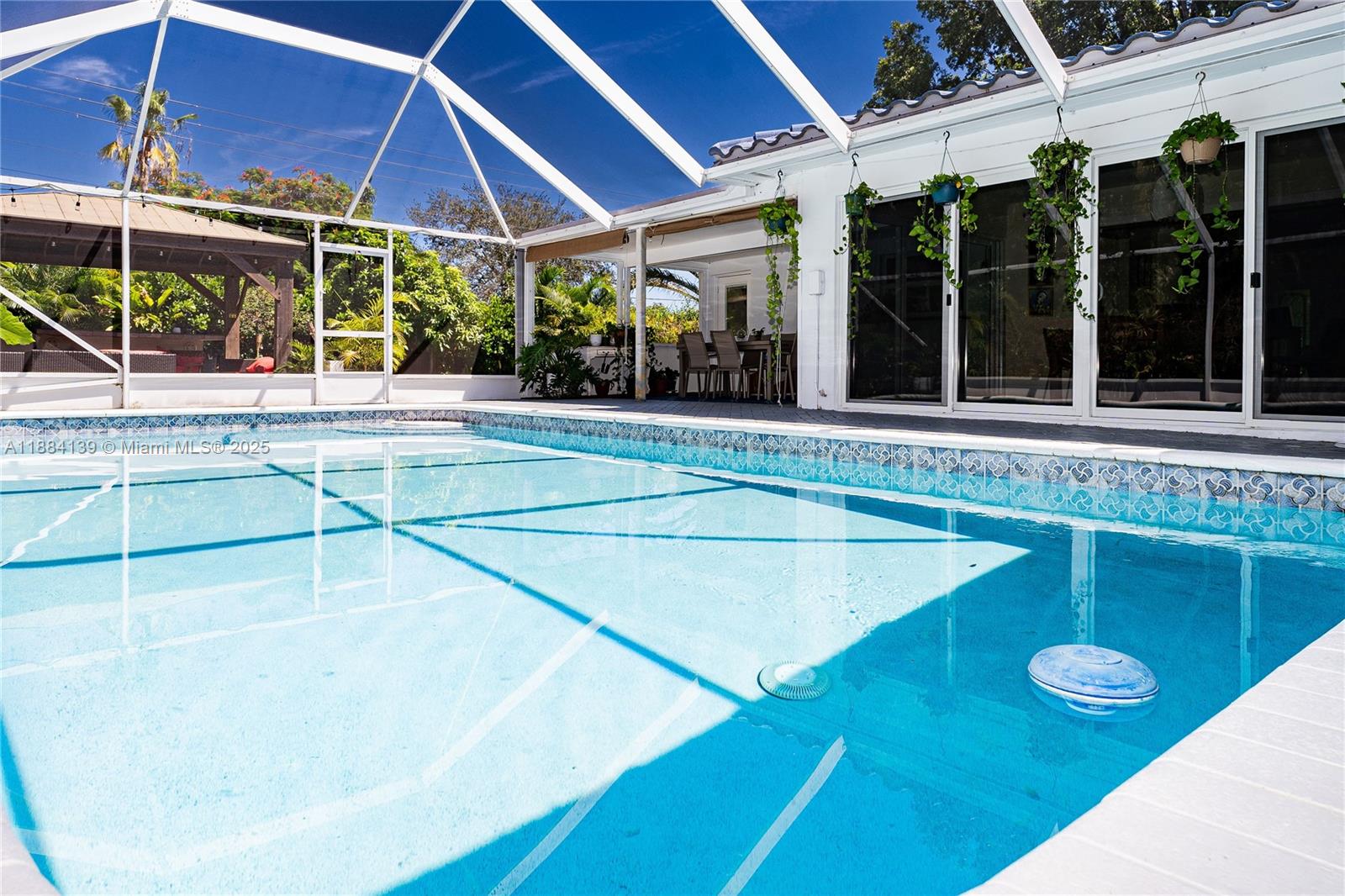 CORAL RIDGE - Residential Lease
