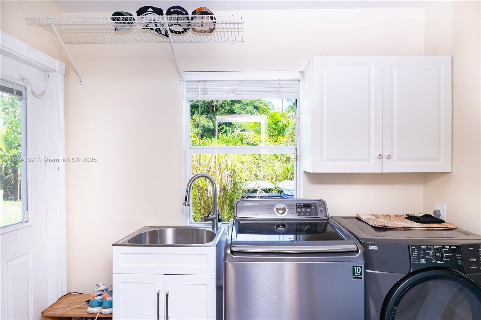 CORAL RIDGE - Residential Lease
