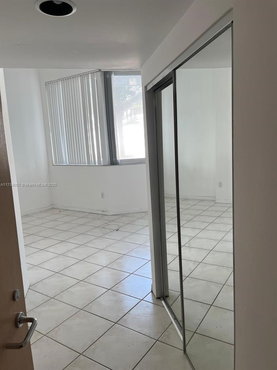 OCEANIA IV CONDO - Residential