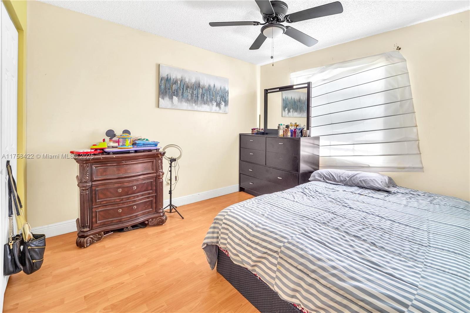 MONTEREY VILLAGE-TWO COND - Residential