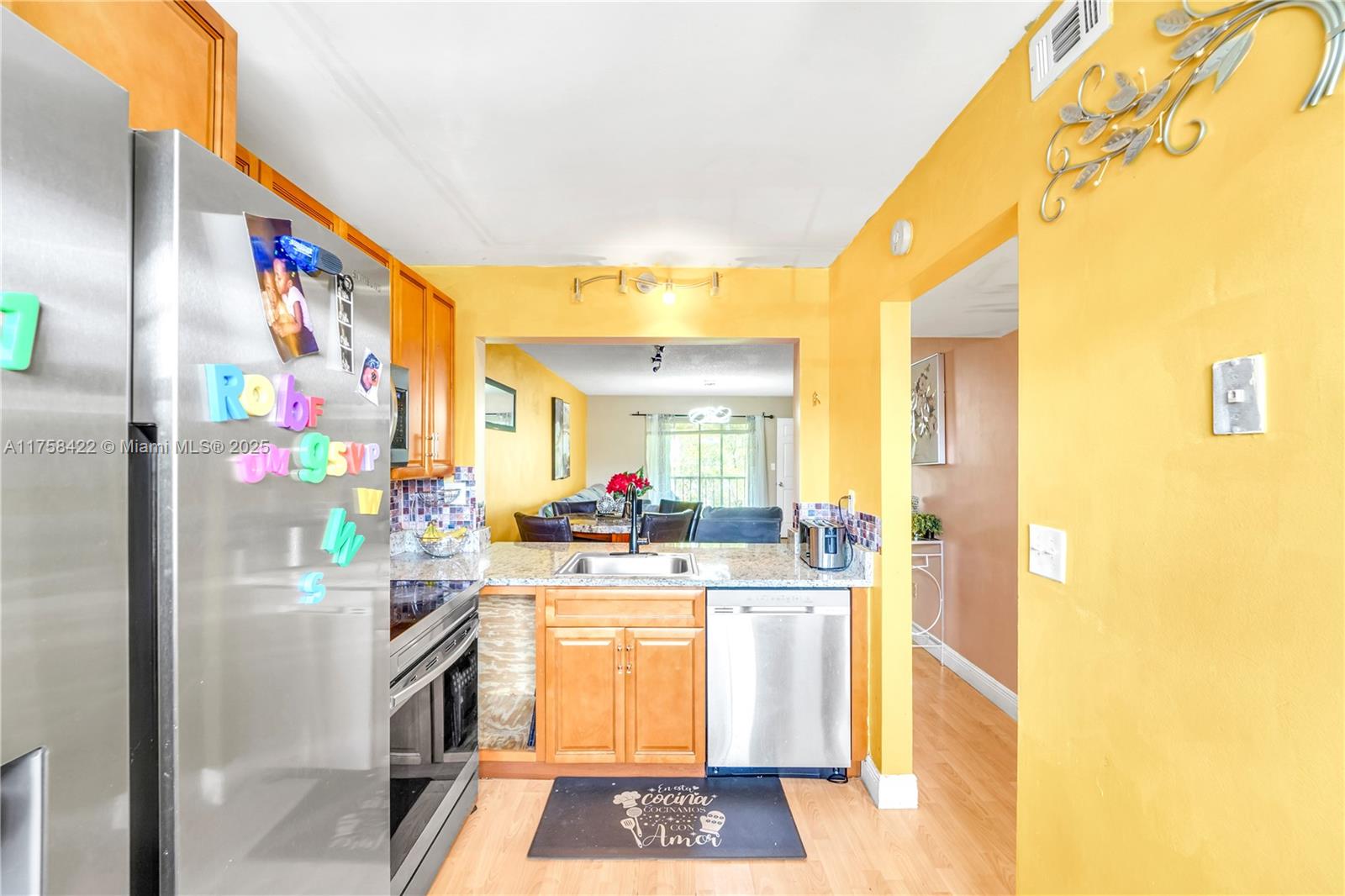 MONTEREY VILLAGE-TWO COND - Residential