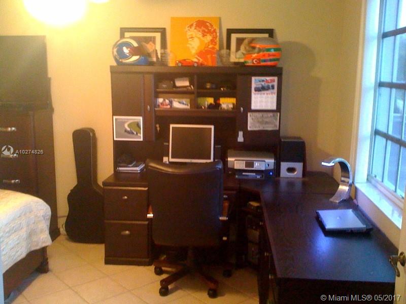 UNIVERSITY INN CONDO - Residential Lease