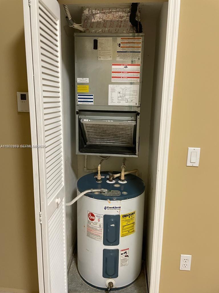 VENETIA GARDENS SOUTH CON - Residential