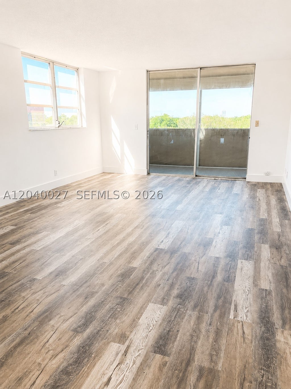 Photo of 406 NW 68th Ave #526, Plantation, FL 33317 (MLS # A12040027)