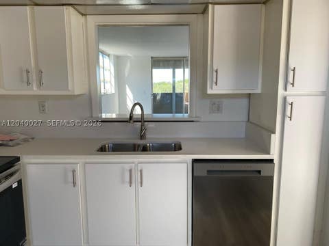 Photo of 406 NW 68th Ave #526, Plantation, FL 33317 (MLS # A12040027)