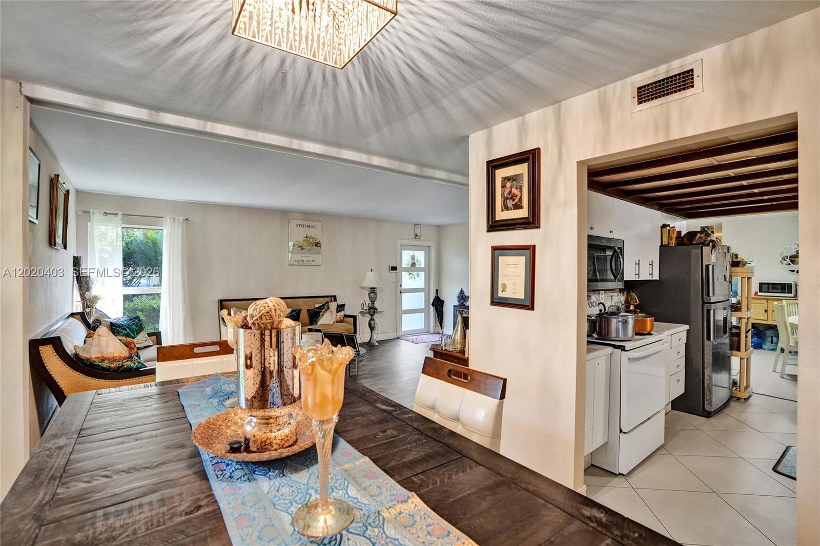 MAINLANDS OF TAMARAC LAKE - Residential