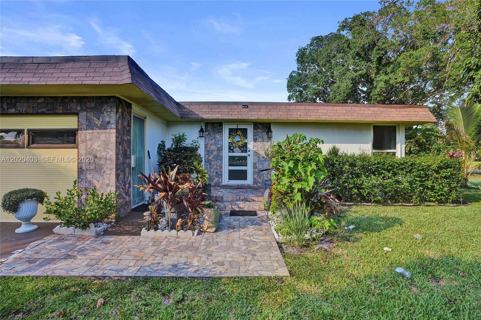 MAINLANDS OF TAMARAC LAKE - Residential