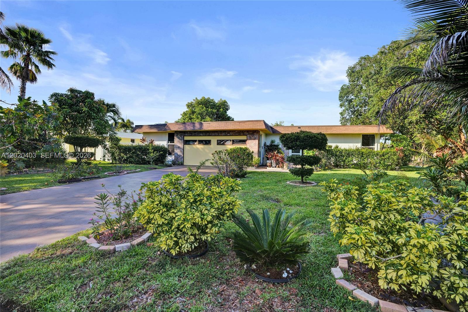 MAINLANDS OF TAMARAC LAKE - Residential