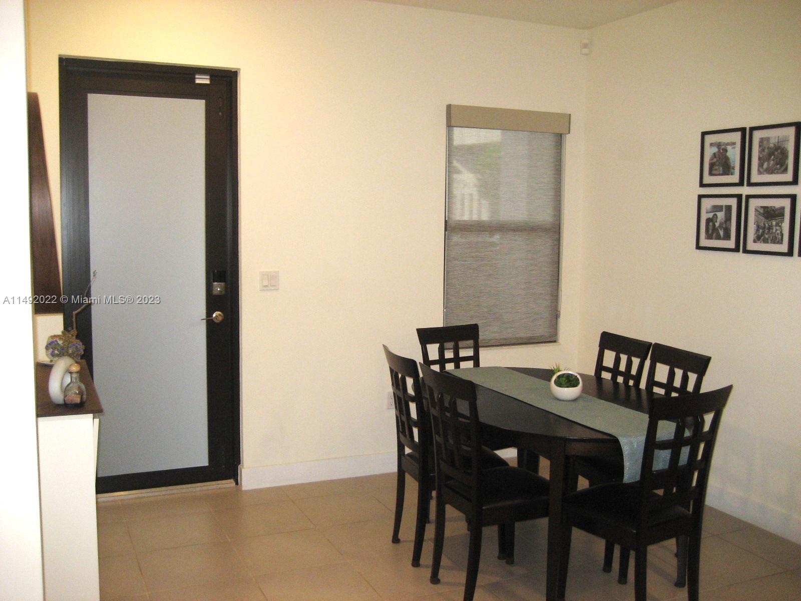APEX AT PARK CENTRAL COND - Residential Lease