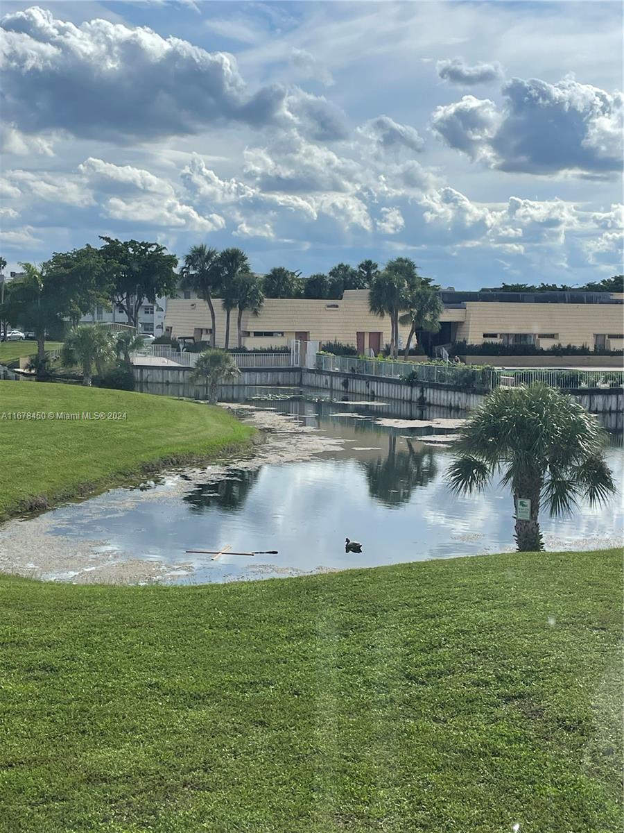 Property for Sale at 8110 Sunrise Lakes Blvd 211, Sunrise, Miami-Dade County, Florida - Bedrooms: 2 
Bathrooms: 2  - $169,900