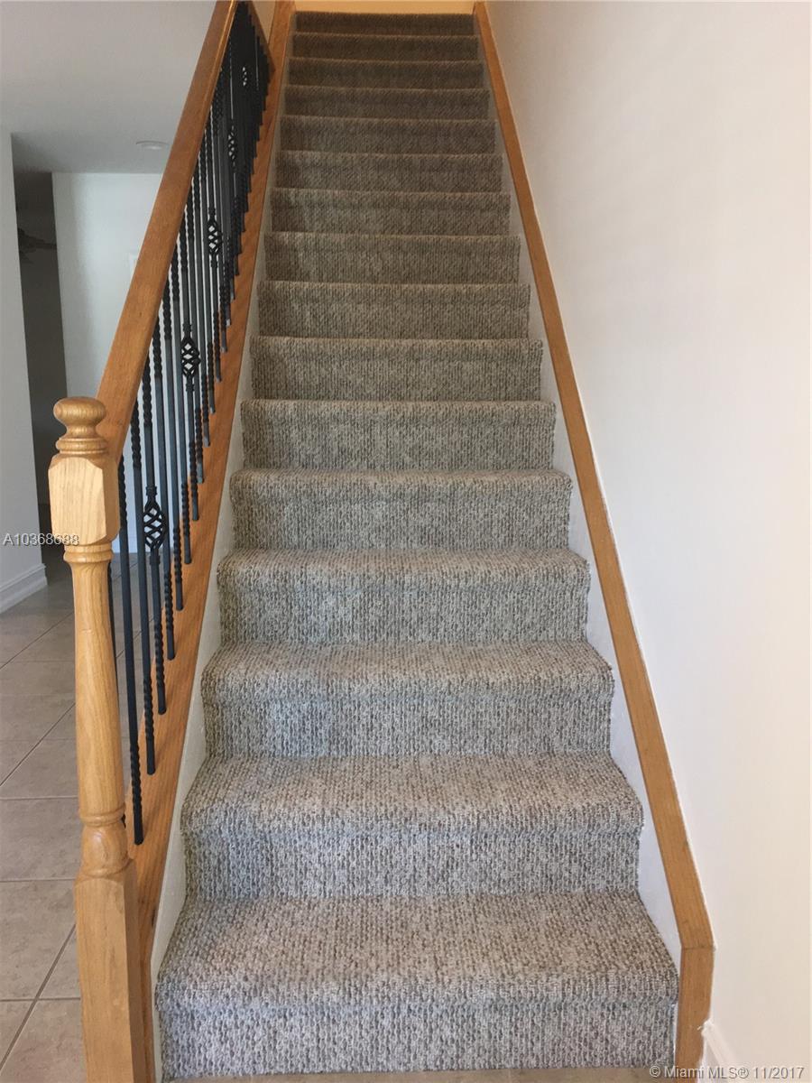 oaks at hidden harbour - Residential Lease