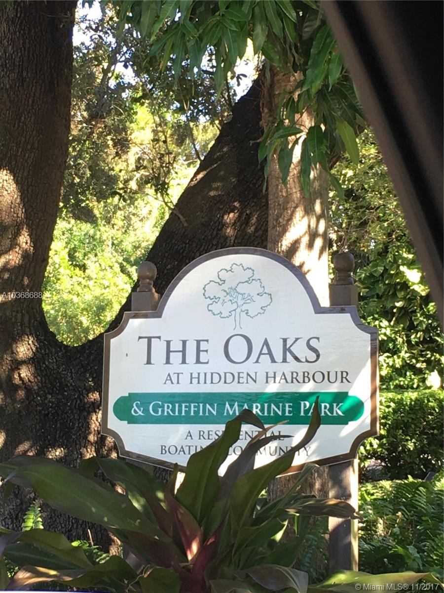 oaks at hidden harbour - Residential Lease