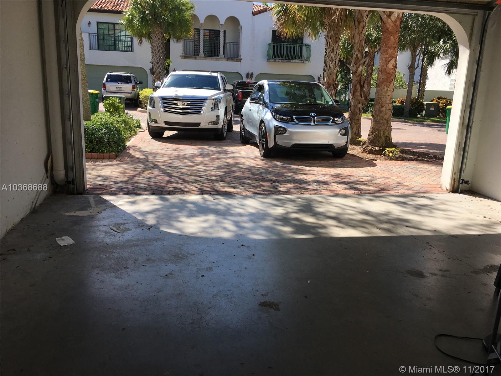 oaks at hidden harbour - Residential Lease