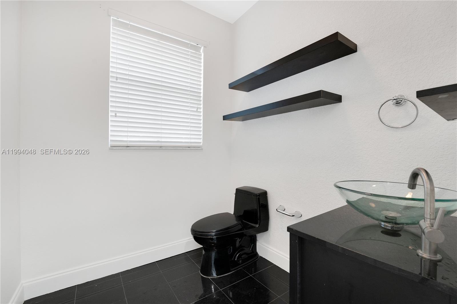 RIVERSIDE AT BISC NATL PK - Residential Lease