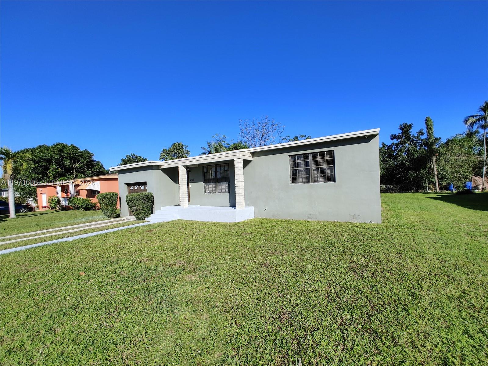 14901 NW 9th Ct 14901