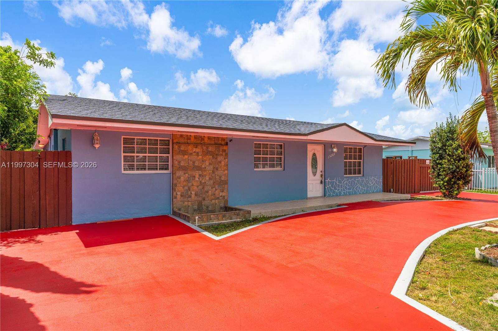 21ST CENTURY HOMES NEW - Residential