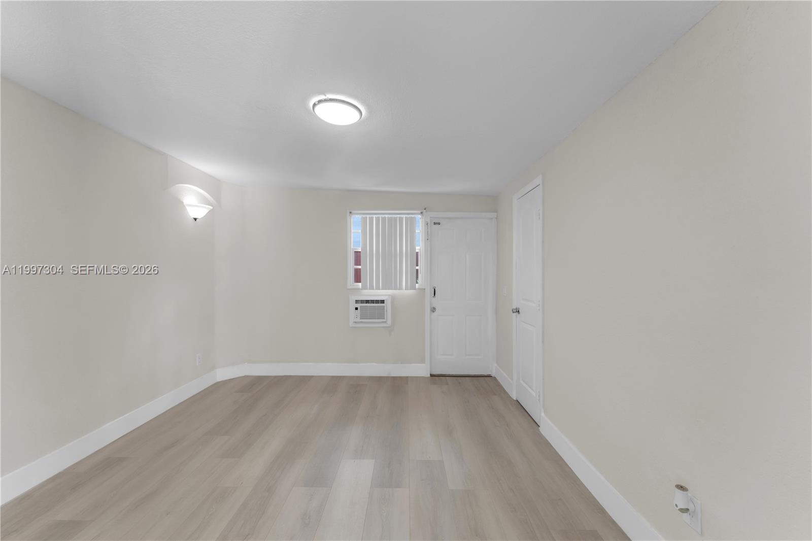 21ST CENTURY HOMES NEW - Residential