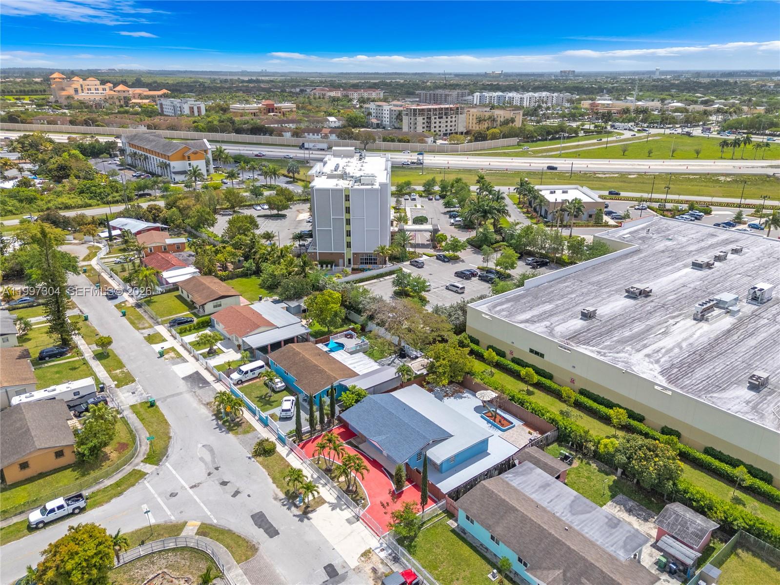 21ST CENTURY HOMES NEW - Residential