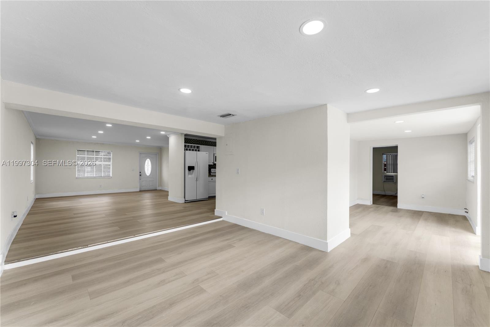 21ST CENTURY HOMES NEW - Residential