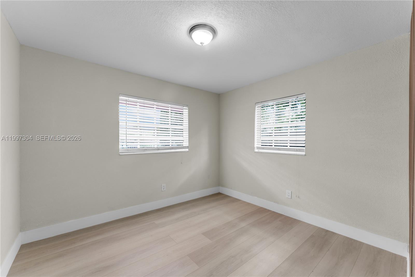 21ST CENTURY HOMES NEW - Residential