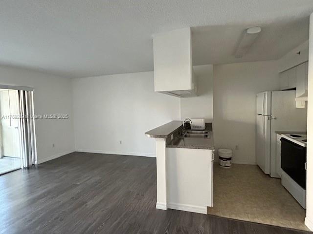 Rental Property at Address Not Disclosed, Hollywood, Broward County, Florida - Bedrooms: 1 
Bathrooms: 1  - $1,700 MO.