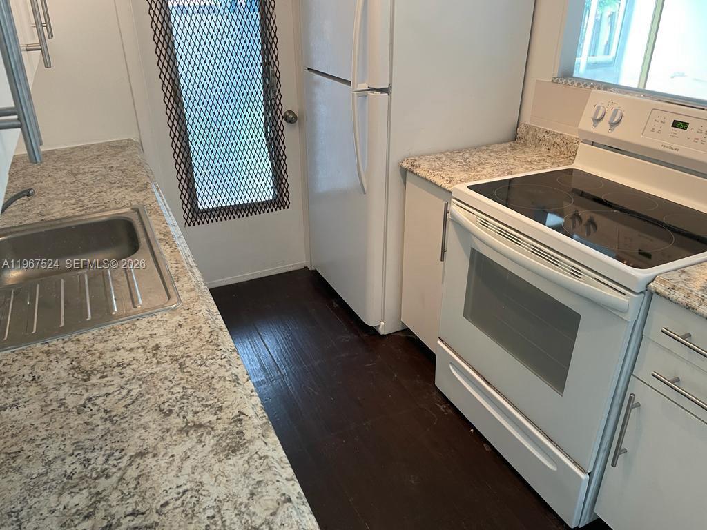 GOLF RIDGE VILLAS CONDO - Residential