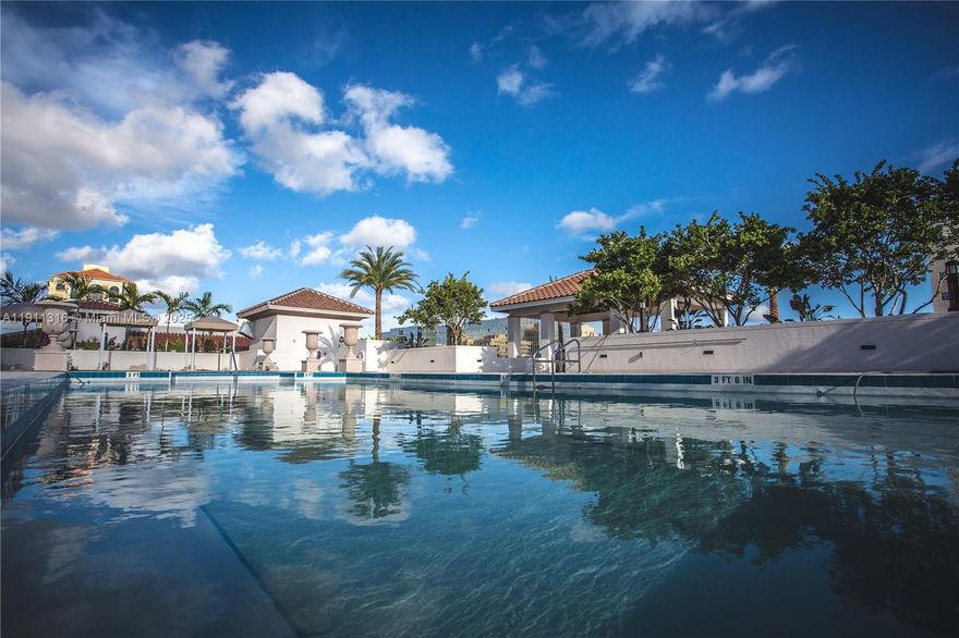 Sofia in Coral Gables boasts a carefully curated collection of luxury amenities, including a full-size fitness center, a large outdoor elevated pool, and social lounges overlooking the Coral Gables skyline. Each thoughtfully designed home at Sofia—whether it’s a studio or a penthouse suite—was built with state-of-the-art amenities and high-end finishes fit for a world-class resort. At Sofia, interior spaces flow naturally into exterior spaces, so you can enjoy the tropical breeze and stunning views of beautiful Coral Gables while sitting in the comfort of your own home.