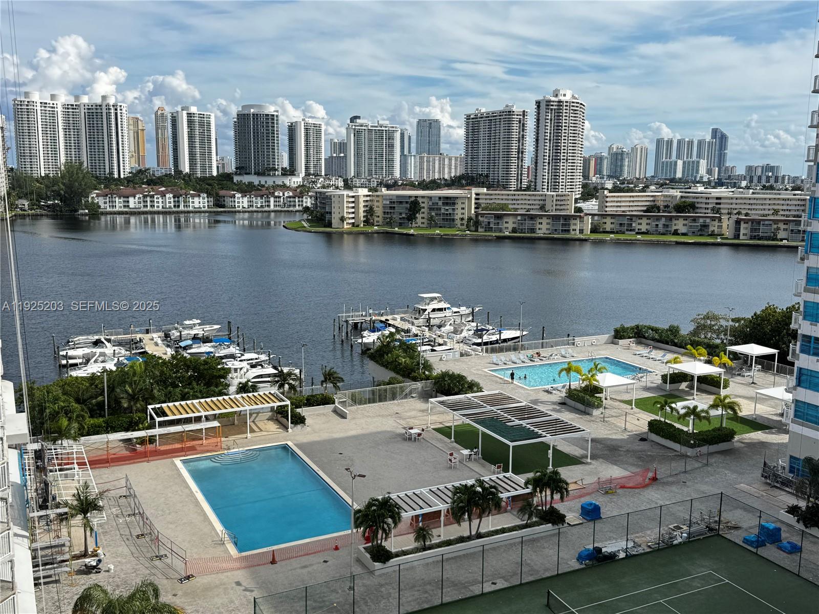 DEL PRADO MARINA - Residential