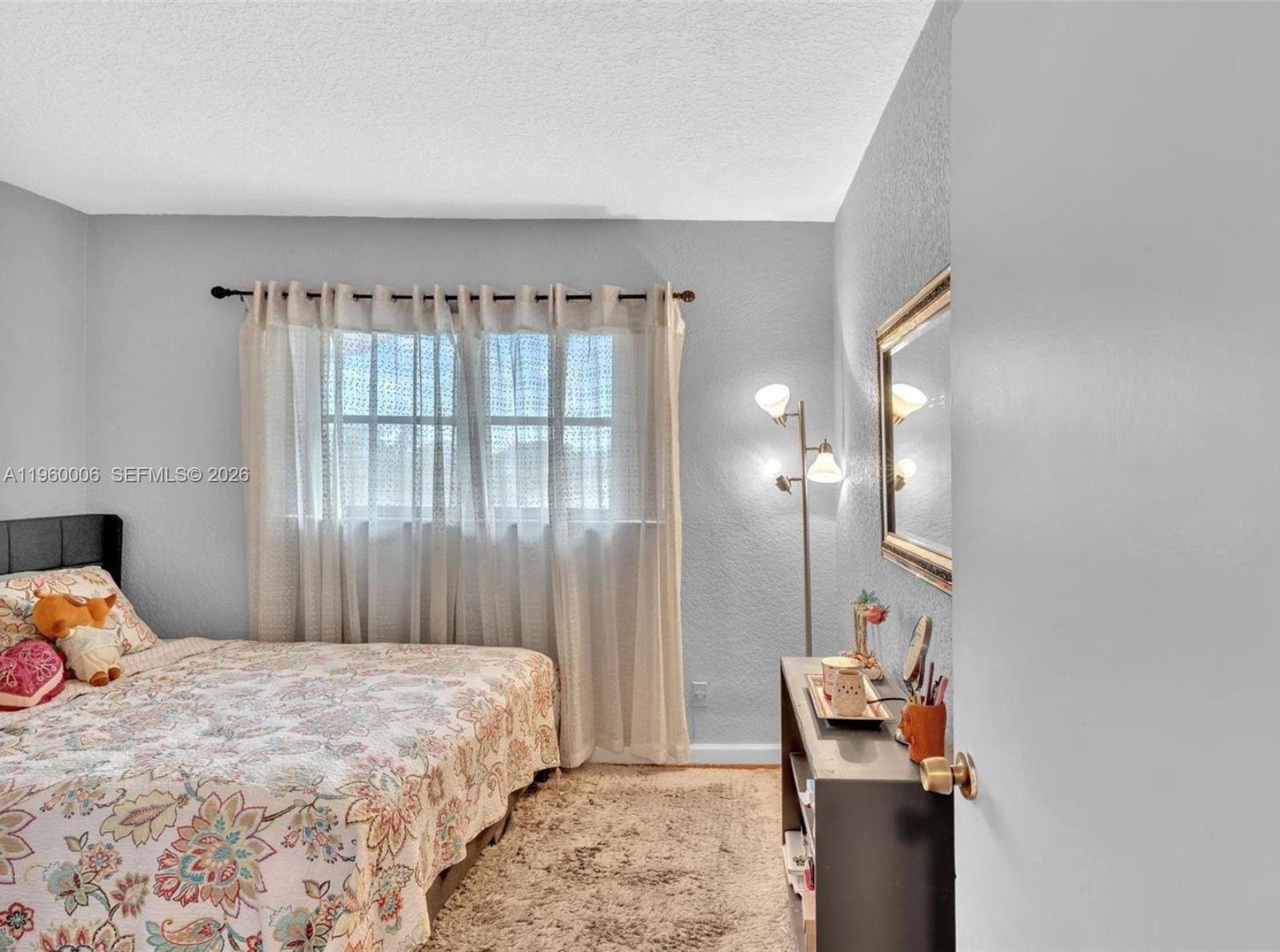 LAKE PARK GARDENS 1 INC C - Residential