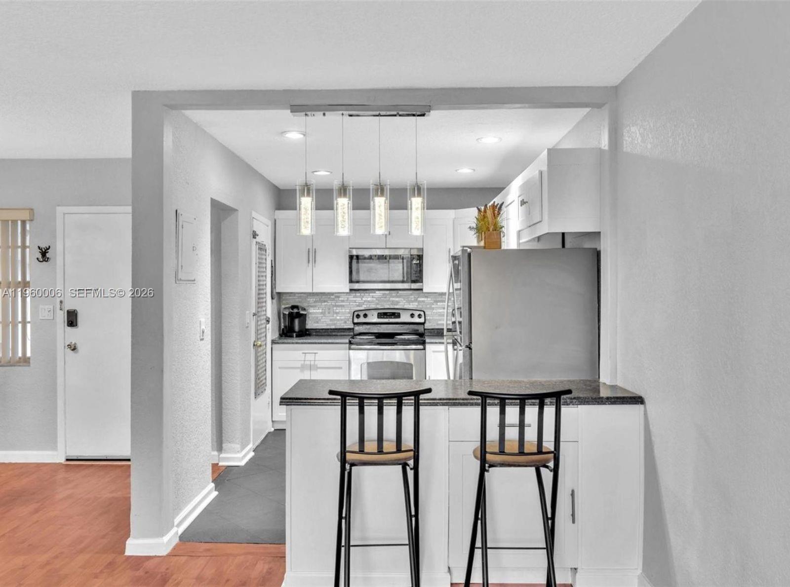 LAKE PARK GARDENS 1 INC C - Residential