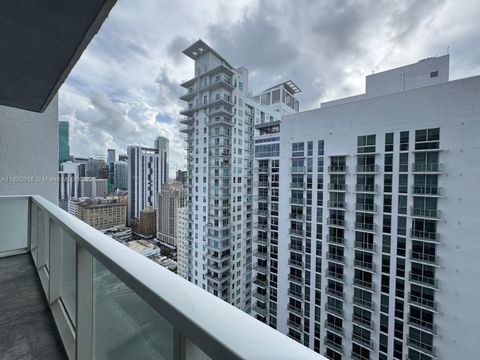 253 NE 2nd St 2806 Miami FL 33132