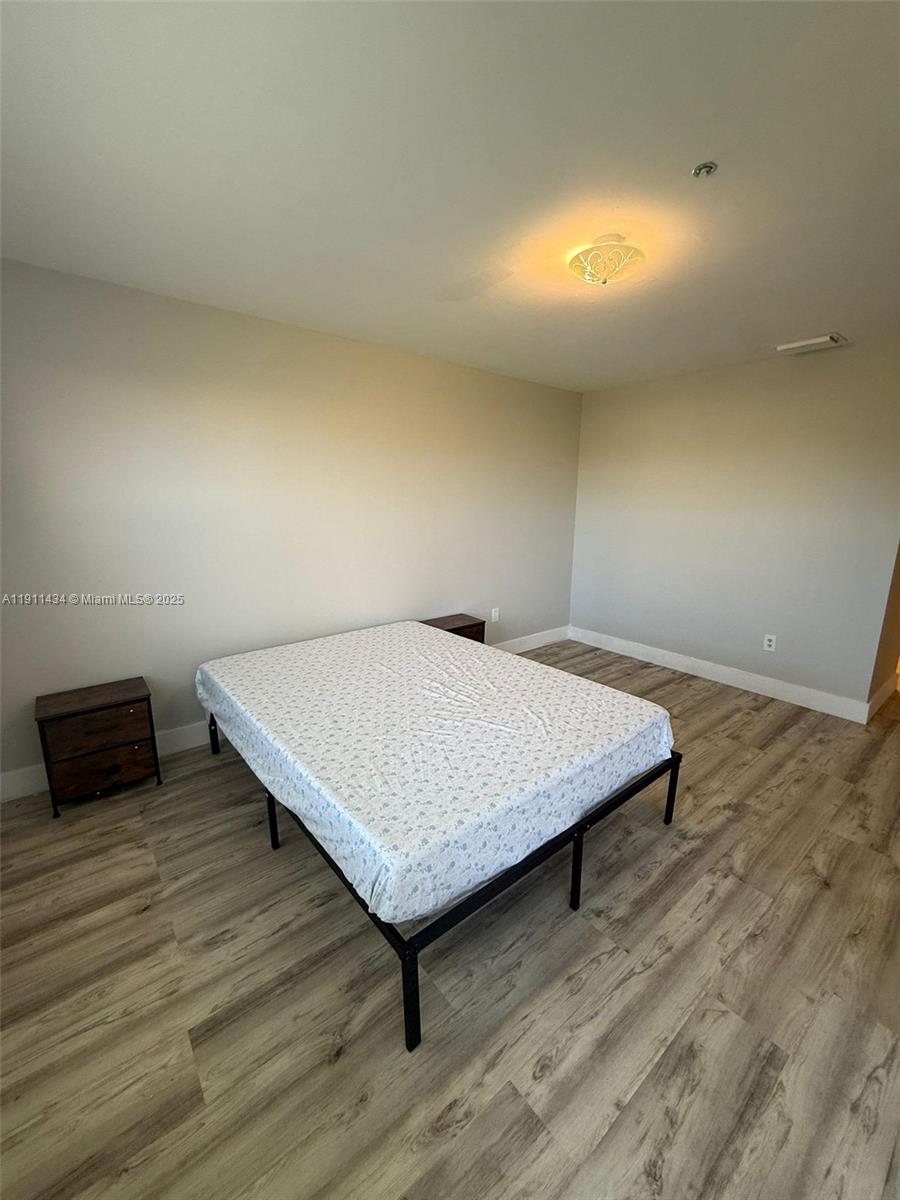 EXCELLENTE VILLAGE A,B,C, - Residential Lease