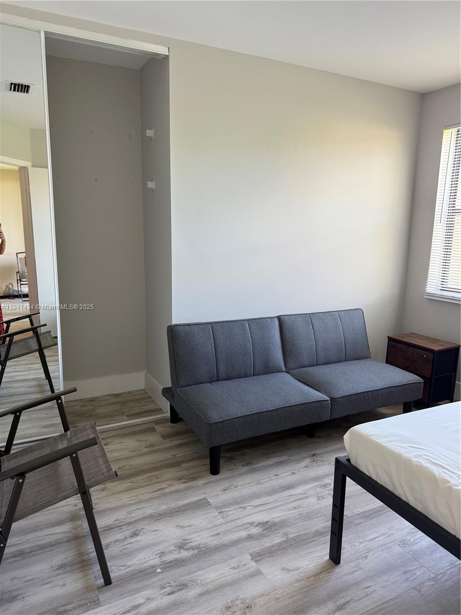 EXCELLENTE VILLAGE A,B,C, - Residential Lease