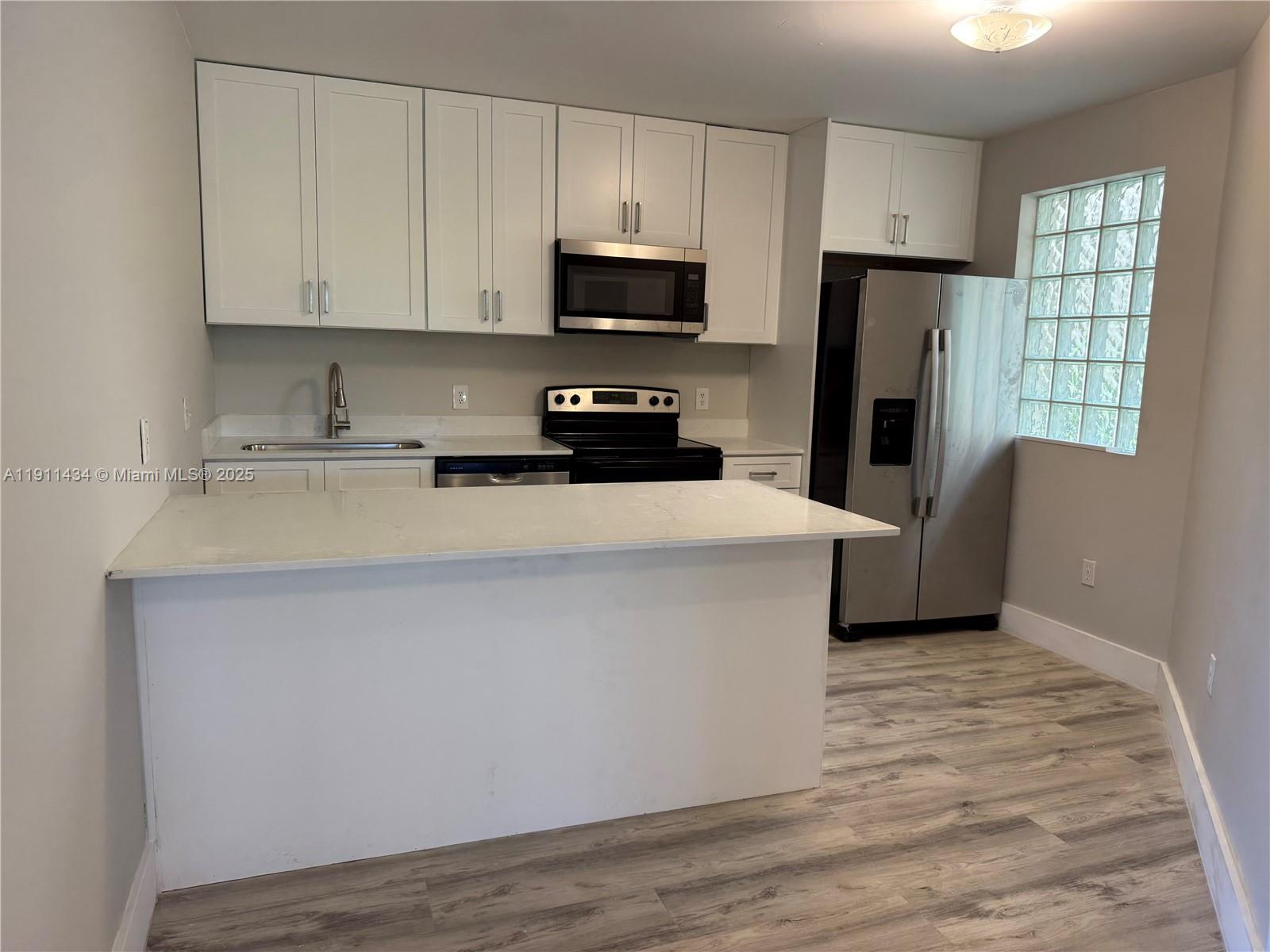 EXCELLENTE VILLAGE A,B,C, - Residential Lease