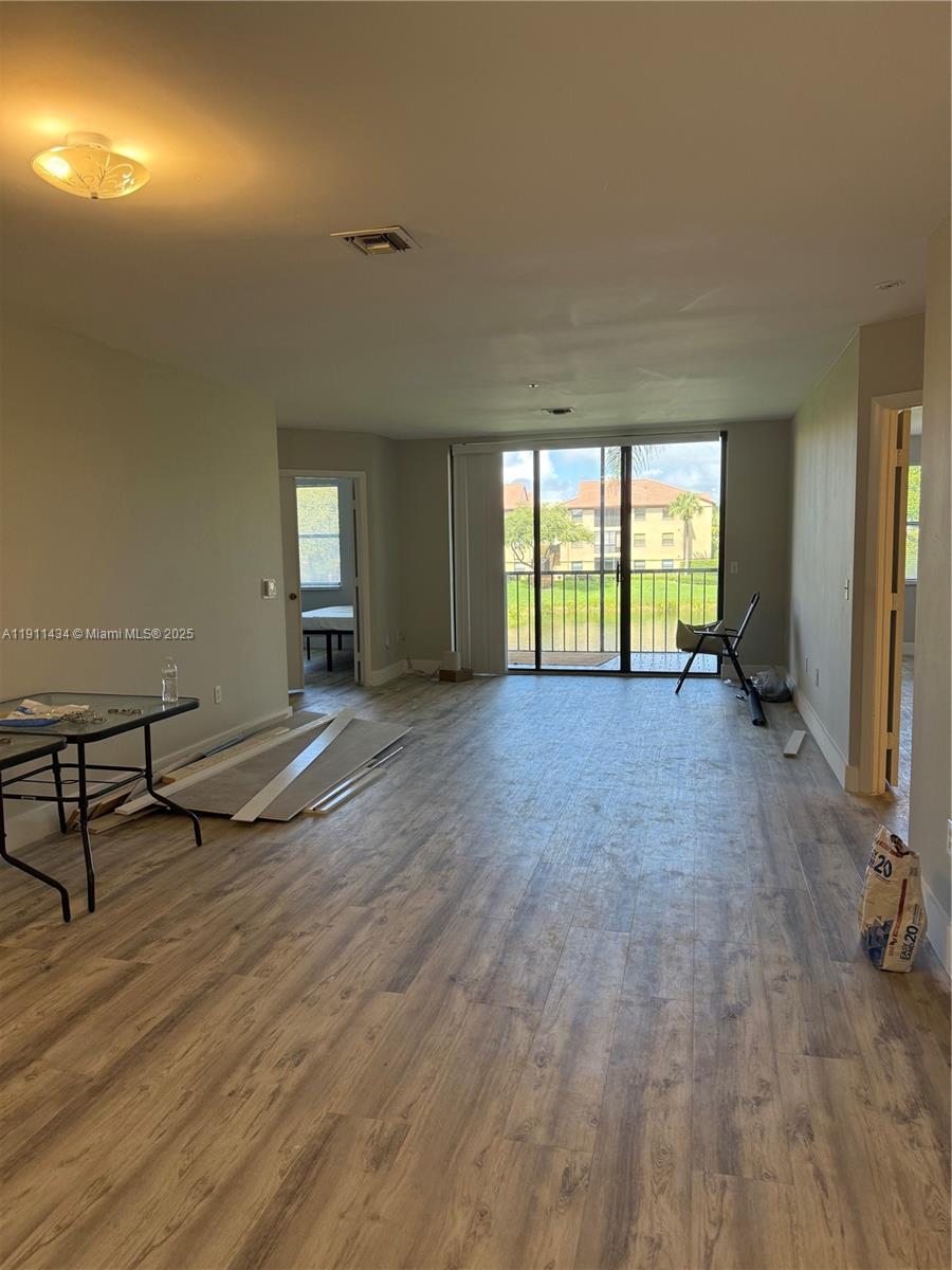 EXCELLENTE VILLAGE A,B,C, - Residential Lease