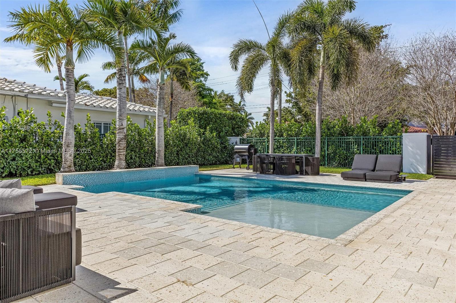 BEACH VIEW ADDN - Residential