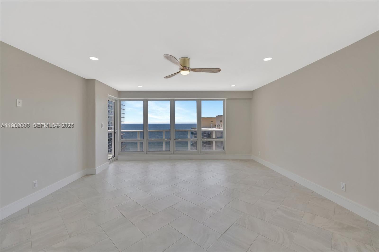 GALLEON CONDO - Residential