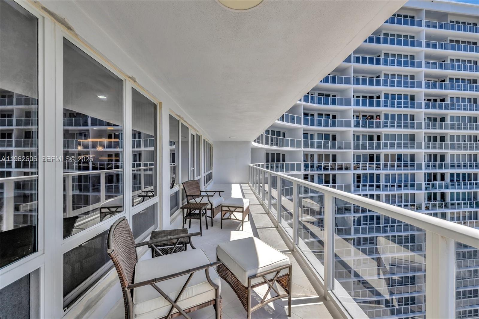 GALLEON CONDO - Residential