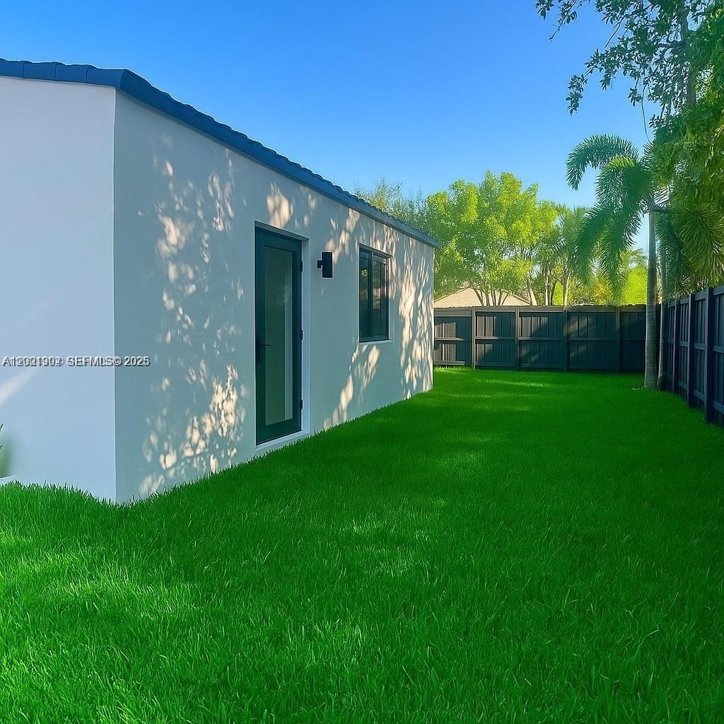 DUNNINGS MIAMI SHORES EXT - Residential Lease