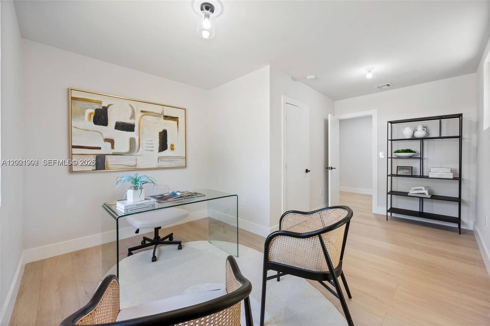 DUNNINGS MIAMI SHORES EXT - Residential Lease