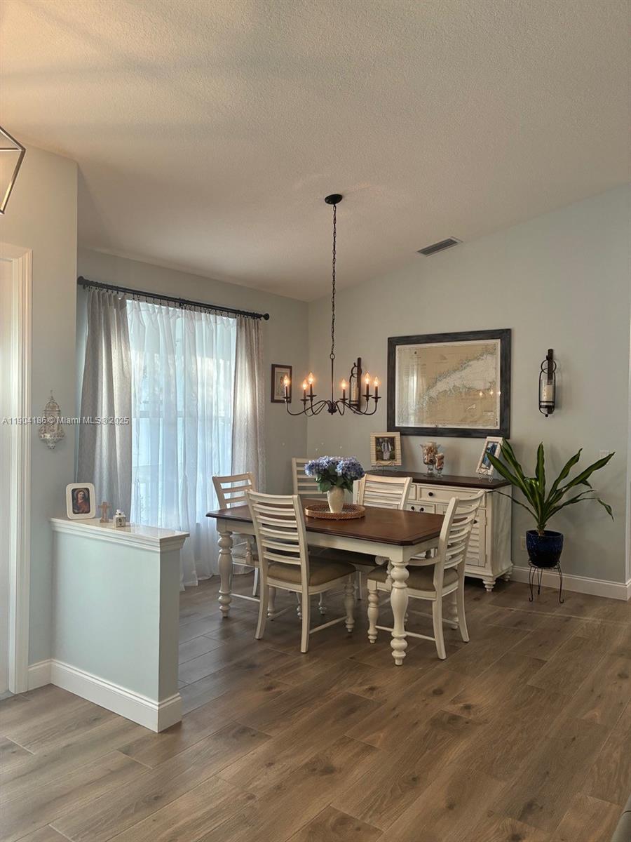 LOCKS LANDING - Residential