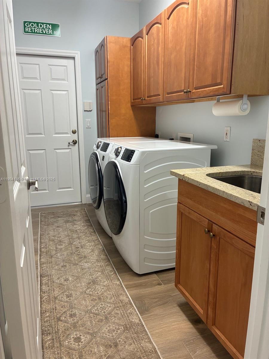 LOCKS LANDING - Residential