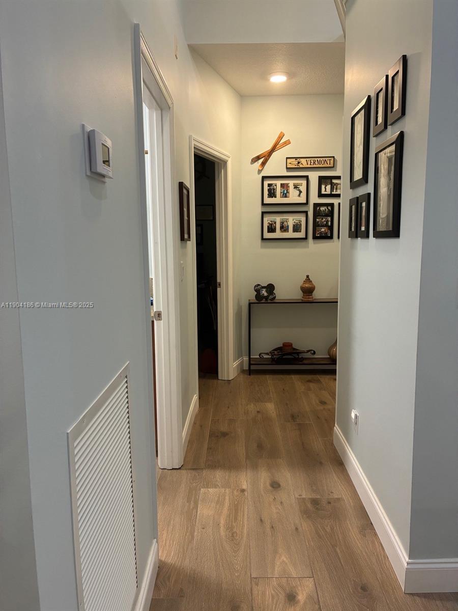 LOCKS LANDING - Residential